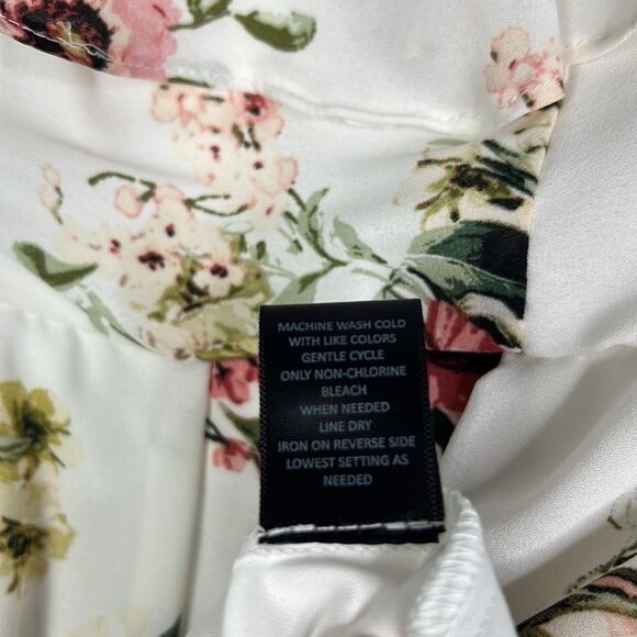 NWT Trixxi Floral and Striped Romper from Francesca’s Size Small - Picture 10 of 13